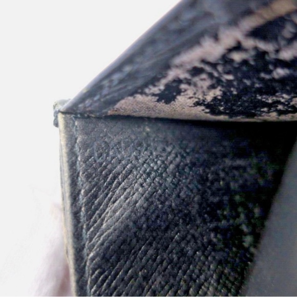 Authentic Louis Vuitton Black Epi Coin Purse Card Case EUC - Picture 12 of 13